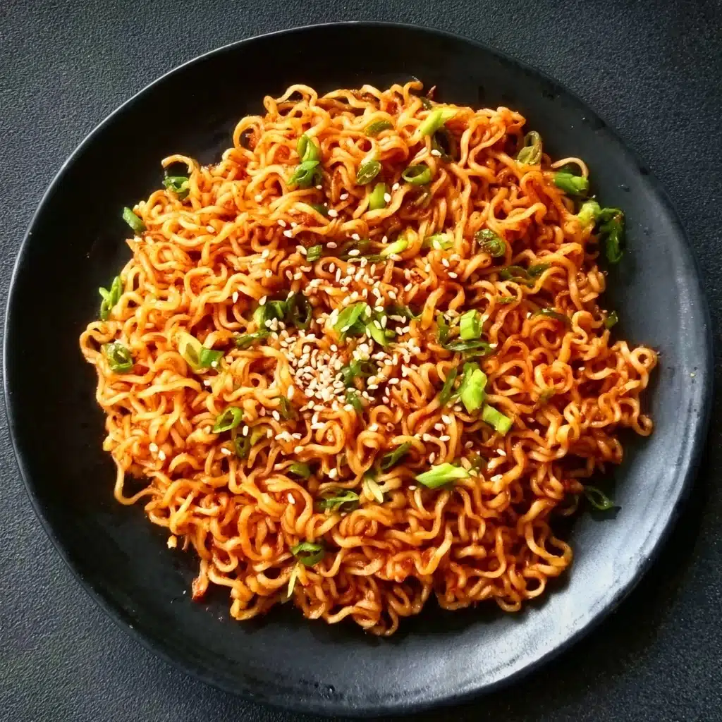 10 Minute Sesame Garlic Ramen Noodles Recipe - Recipe Image