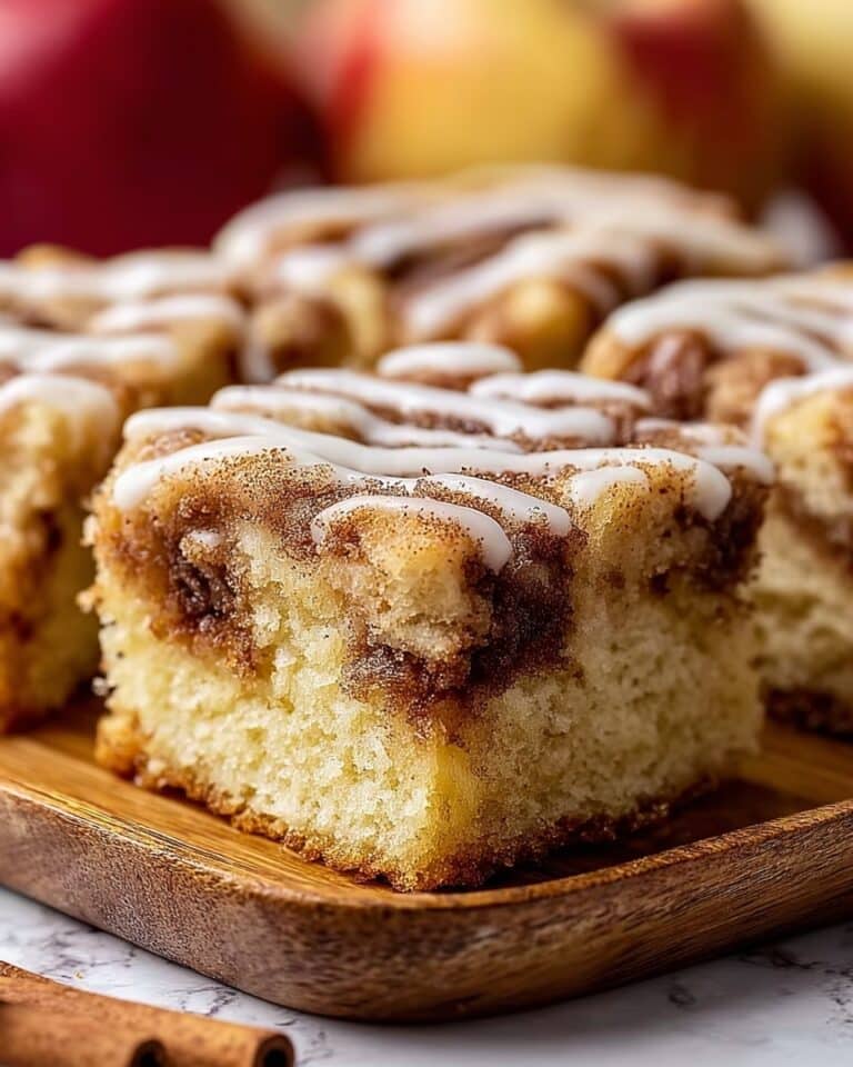 Easy Cinnamon Apple Cake Recipe